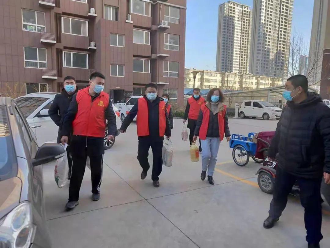 “送溫暖、送關(guān)懷，慰問困難群眾—雙報(bào)到”活動(dòng)(圖1)