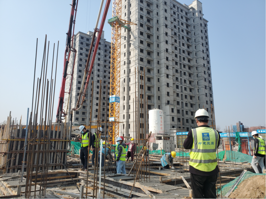 全力以“復(fù)”丨抗疫不按“暫停鍵” 復(fù)工復(fù)產(chǎn)啟動(dòng)“加速鍵”(圖2) 全力以“復(fù)”丨抗疫不按“暫停鍵” 復(fù)工復(fù)產(chǎn)啟動(dòng)“加速鍵”(圖2)