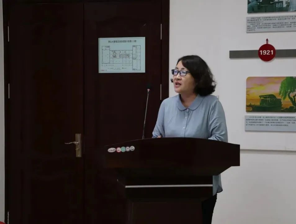 行程過半亮成績 錨定目標(biāo)再出發(fā)丨惠眾財(cái)金集團(tuán)召開2022年度半年工作總結(jié)暨下半年工作推進(jìn)會議(圖5)