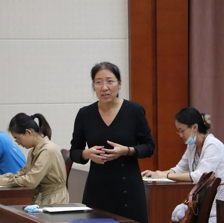 走在前，開新局”——惠眾財金集團(tuán)舉辦《打開思維的世界》專題講座(圖7)