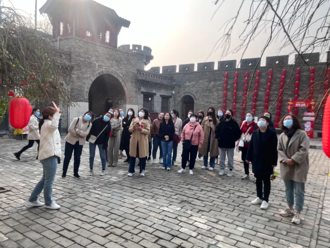 巾幗向黨丨惠眾財(cái)金集團(tuán)舉辦“春歸重顯巾幗風(fēng)采，惜春更需創(chuàng)先爭(zhēng)優(yōu)”春日游活動(dòng)(圖3)