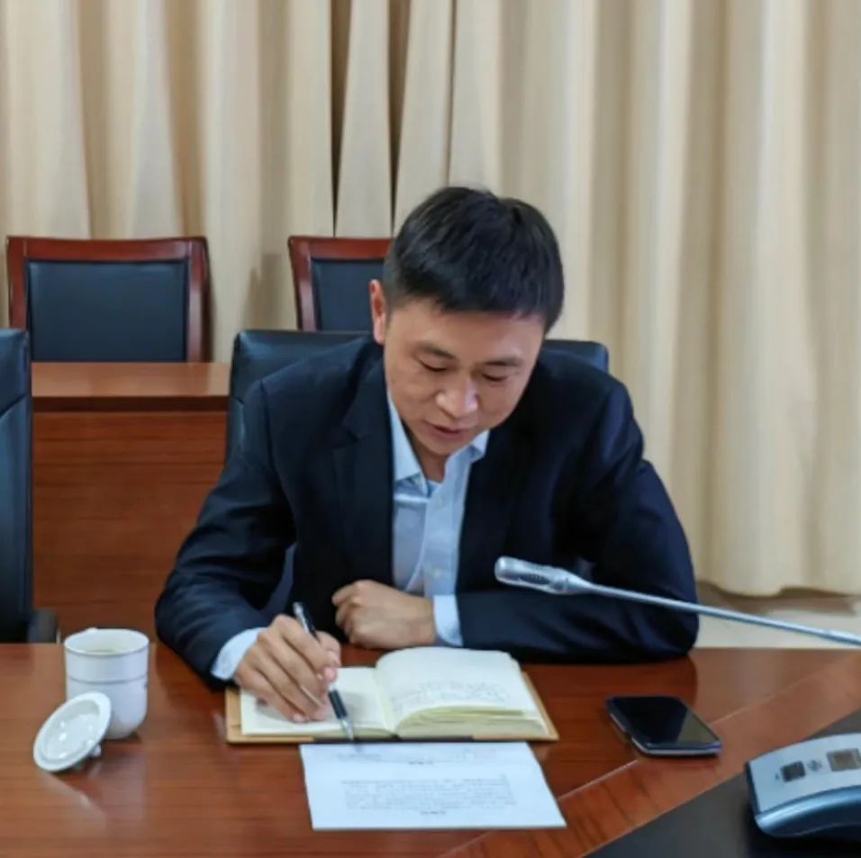 惠眾財(cái)金集團(tuán)開(kāi)展《中華人民共和國(guó)民法典》專題講座(圖2)